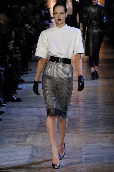 Look 20